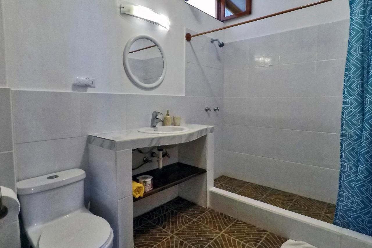 The Galeodan Suites Puerto Baquerizo Moreno Luaran gambar