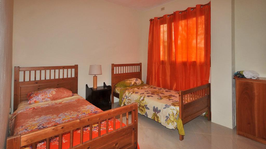 The Galeodan Suites Puerto Baquerizo Moreno Luaran gambar