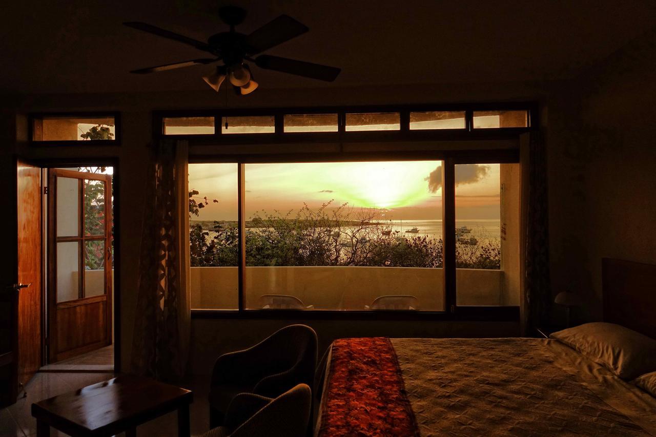 The Galeodan Suites Puerto Baquerizo Moreno Luaran gambar